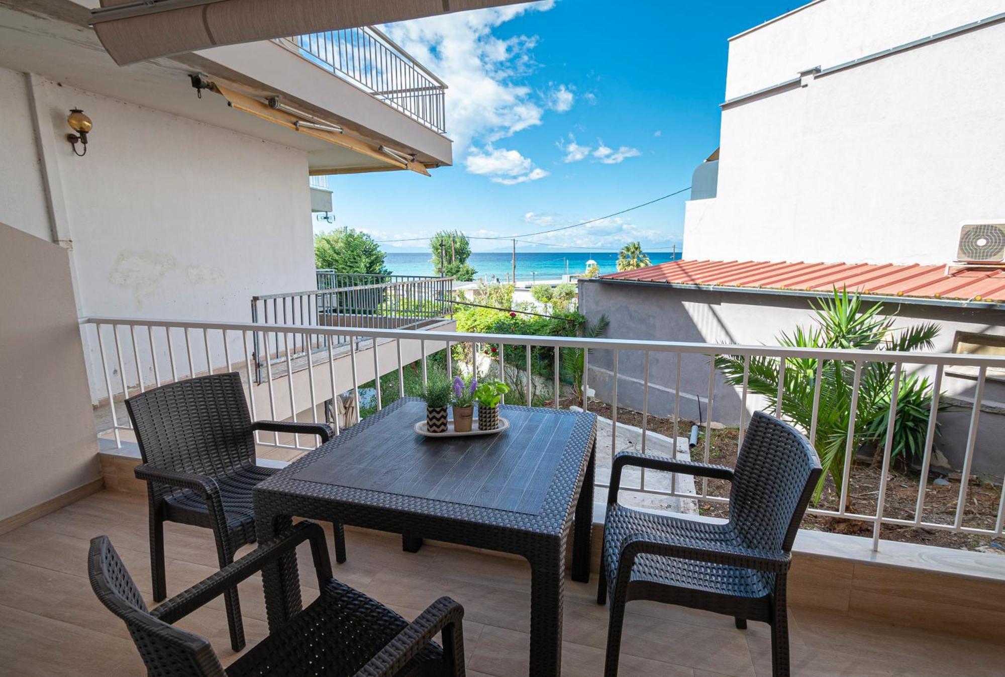 Sabbia Apartments Seafront By Rentalspro Services - Nea Moudania Halkidiki Exterior foto